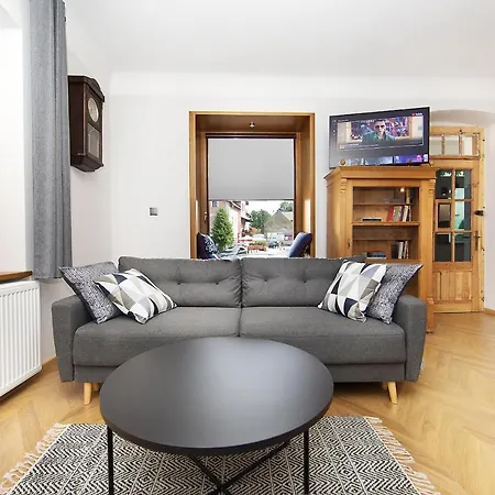 Stara Apteka Строне-Слёнске